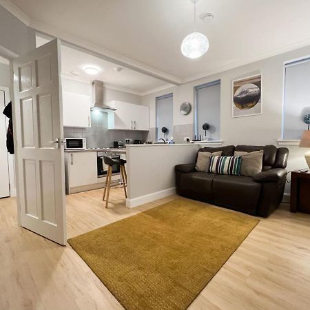 Glasgow 2 Bedroom Apartment Buitenkant foto