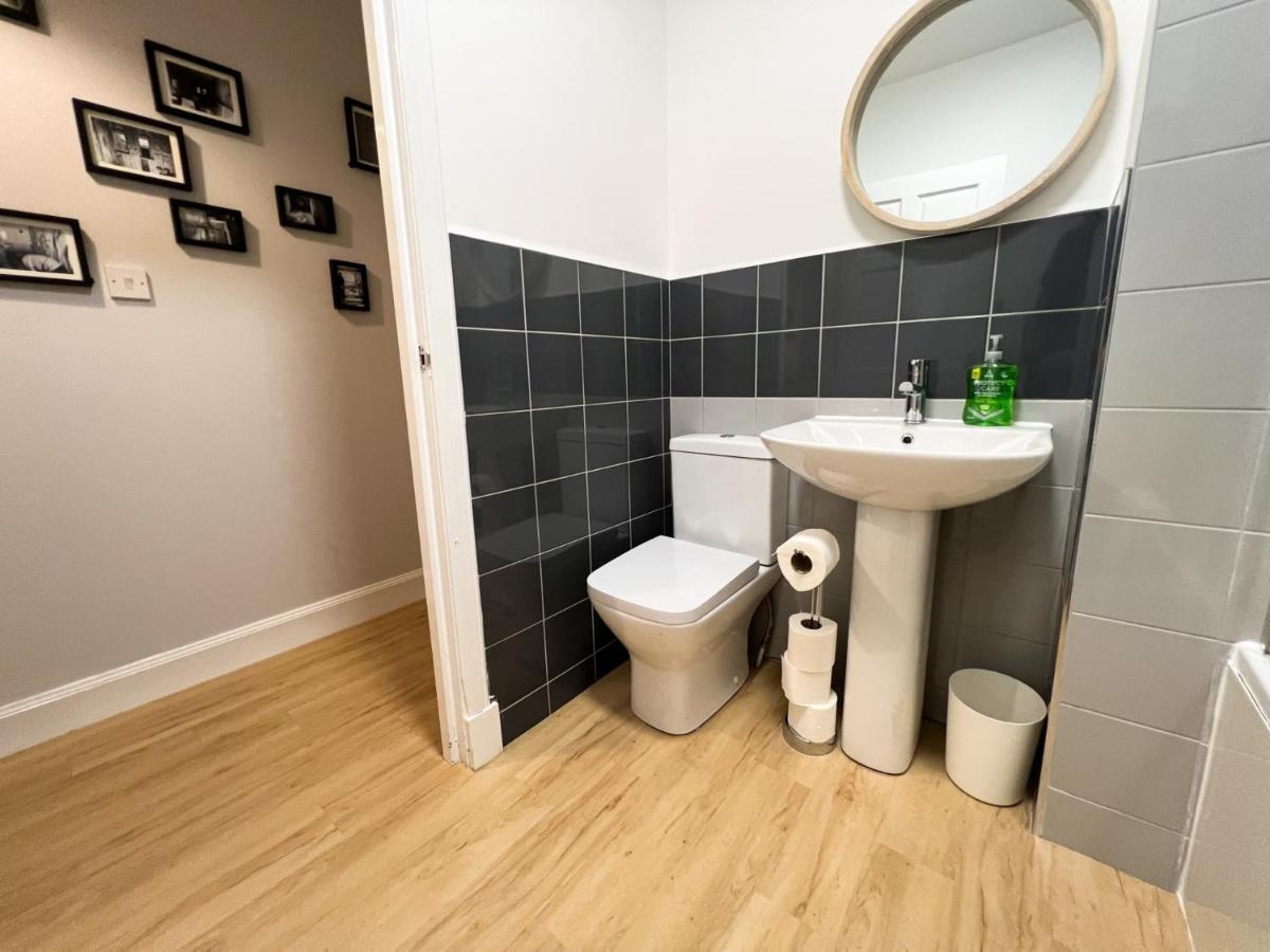 Glasgow 2 Bedroom Apartment Buitenkant foto