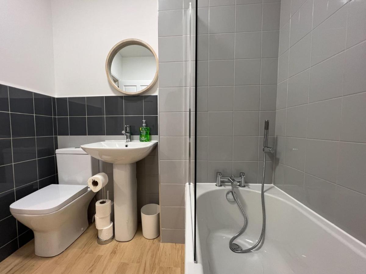 Glasgow 2 Bedroom Apartment Buitenkant foto