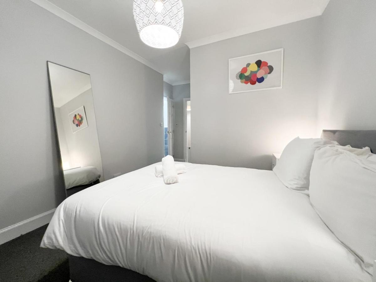 Glasgow 2 Bedroom Apartment Buitenkant foto