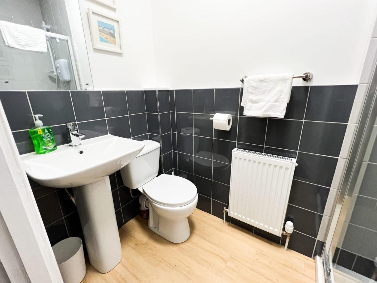 Glasgow 2 Bedroom Apartment Buitenkant foto